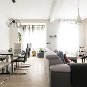 https://moyua-lux-by-staynnapartments.bilbaohotelsspain.com