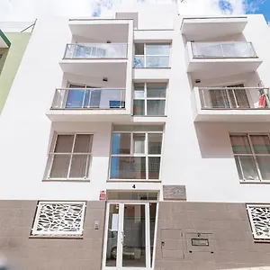https://brisa-c-apartamento-en-el-medano.tenerifehoteles.net